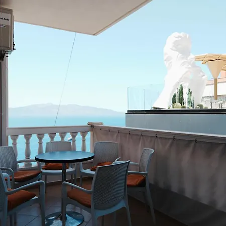 Sunny View شقة ساراندا