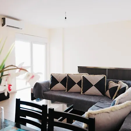 Sunny View شقة ساراندا