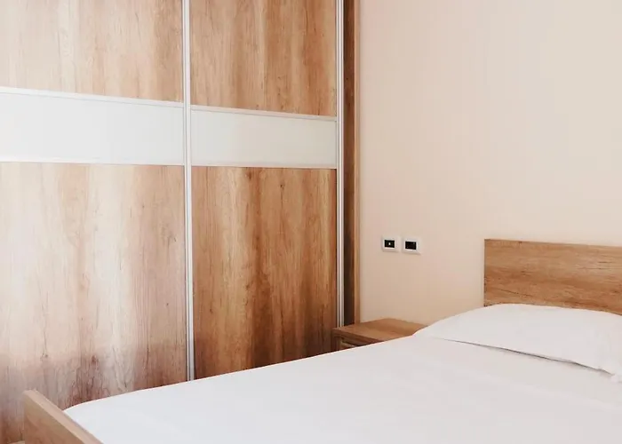 Sunny View * Sarandë